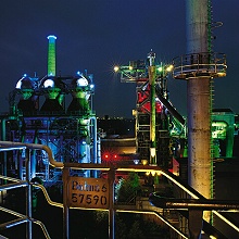Lapa Duisburg bei Nacht